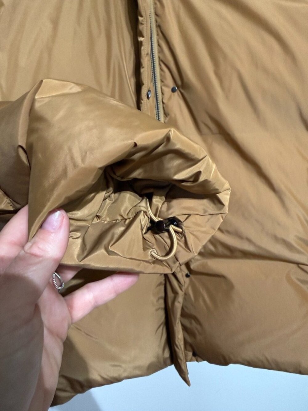 Jenni Kayne Down Puffer Coat in dark Khaki, Small - Picture 5 of 10